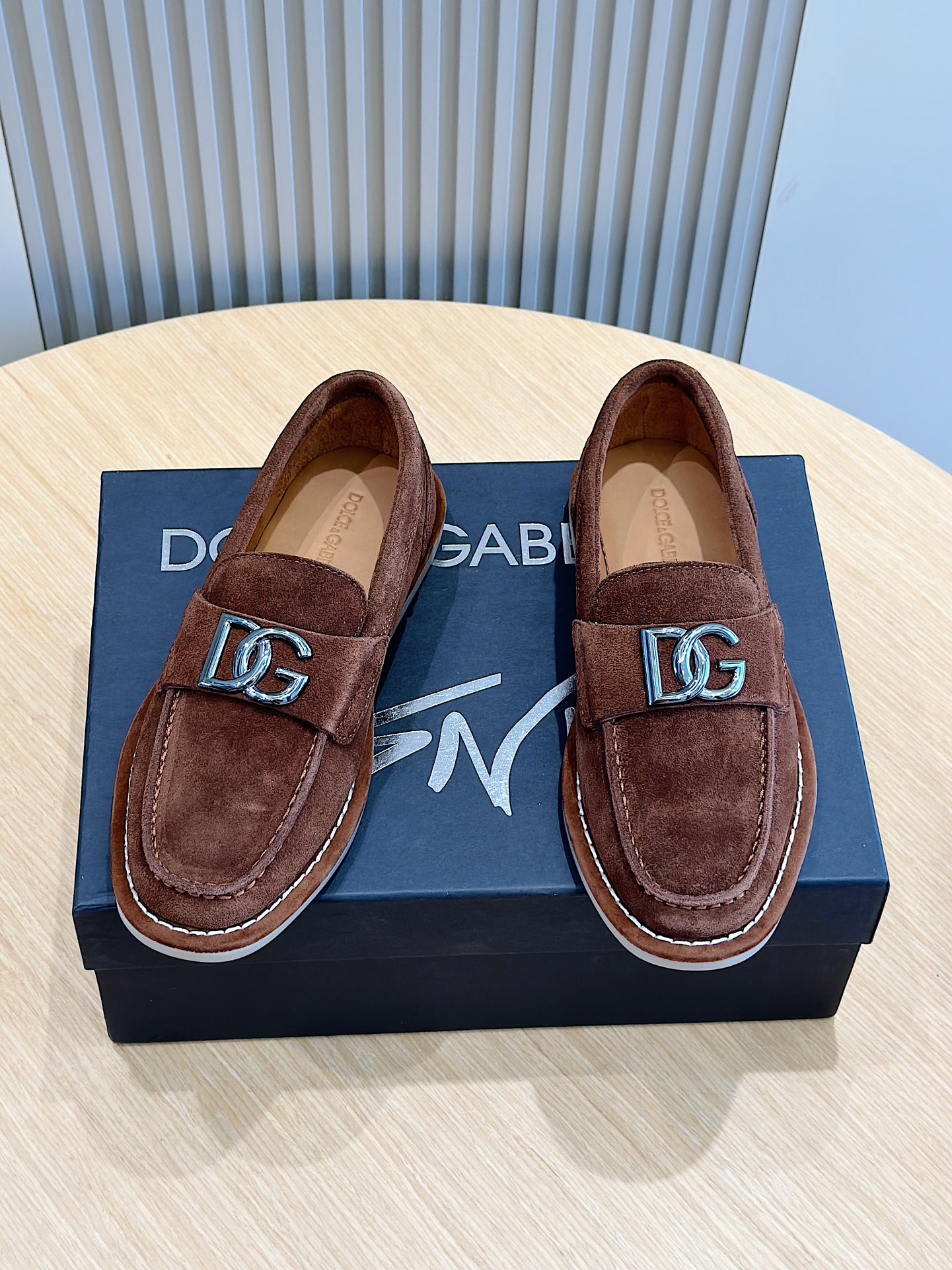 olce & Gabbana shoe